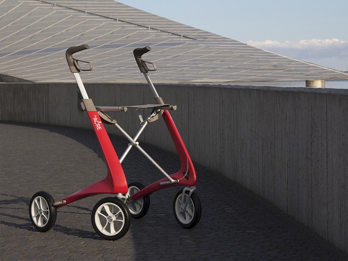 Ekstra Bred Udendørs Letvægtsrollator Carbon Ultralight Komfort fra byAcre